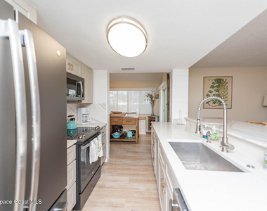 401 Seaport Boulevard - Photo Thumbnail 15