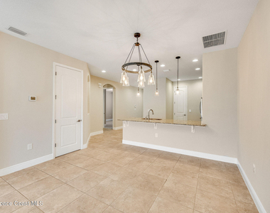 7954 Loren Cove Drive - Photo Thumbnail 17