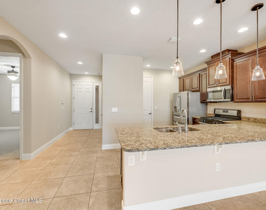 7954 Loren Cove Drive - Photo Thumbnail 10