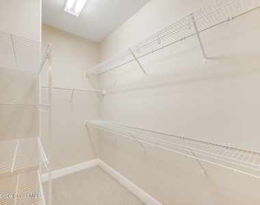7954 Loren Cove Drive - Photo Thumbnail 31