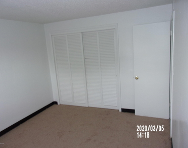 1723 Dixon Boulevard - Photo Thumbnail 12