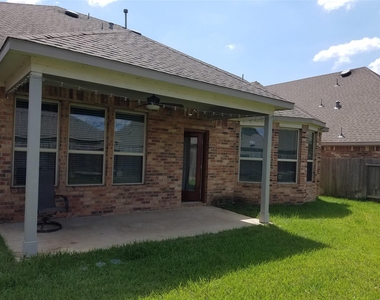 30238 Creekside Drive - Photo Thumbnail 16