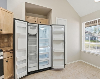 2618 Heatherknoll Drive - Photo Thumbnail 12