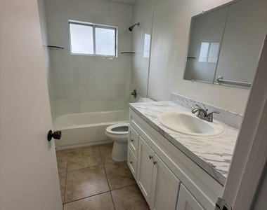 1200 Vineland Street - Photo Thumbnail 15