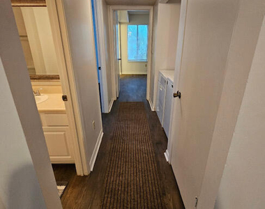 3545 Sable Palm Lane - Photo Thumbnail 9