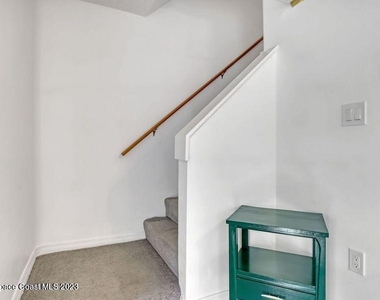 313 Seaport Boulevard - Photo Thumbnail 22