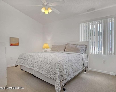 313 Seaport Boulevard - Photo Thumbnail 27
