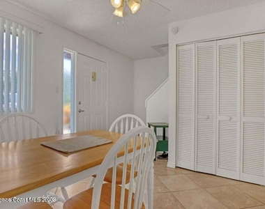 313 Seaport Boulevard - Photo Thumbnail 8