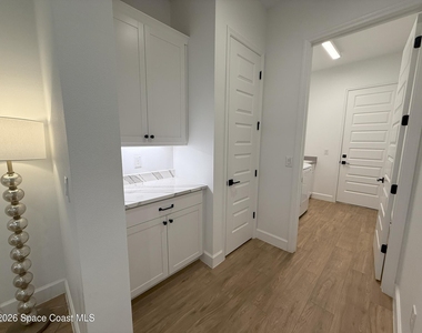 8367 Gullen Drive - Photo Thumbnail 5