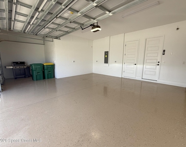 8367 Gullen Drive - Photo Thumbnail 3