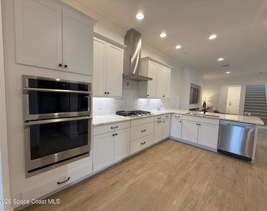 8367 Gullen Drive - Photo Thumbnail 11