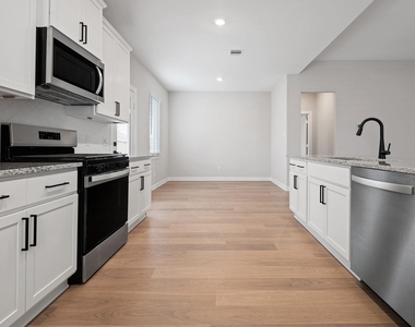 21723 Lavender Falls Drive - Photo Thumbnail 8