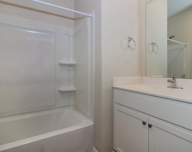 7619 Tipton Meadow Way - Photo Thumbnail 12