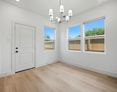 3103 Bostic Street - Photo Thumbnail 2