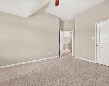 5207 Belvedere Drive - Photo Thumbnail 38