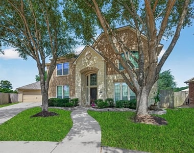 5207 Belvedere Drive - Photo Thumbnail 1