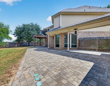 5207 Belvedere Drive - Photo Thumbnail 45