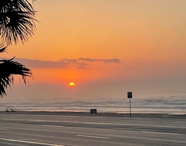 7312 Seawall Boulevard - Photo Thumbnail 15