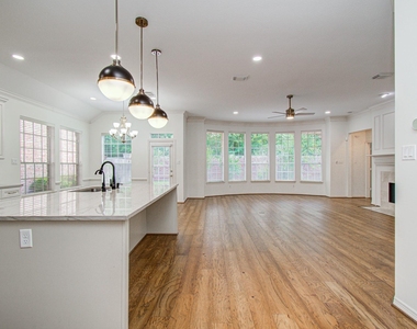 1515 Sheltons Bend Court - Photo Thumbnail 16