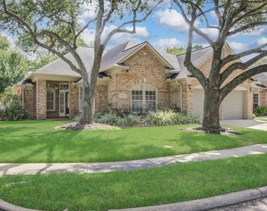 1515 Sheltons Bend Court - Photo Thumbnail 2