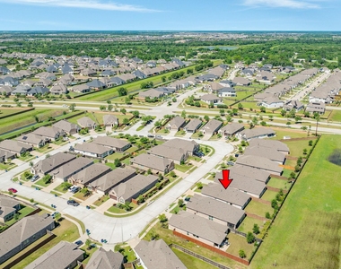 5023 Eliot Place - Photo Thumbnail 31