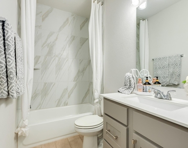 5023 Eliot Place - Photo Thumbnail 19