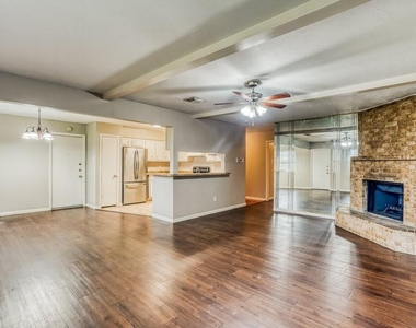 2707 Skelton Drive - Photo Thumbnail 2