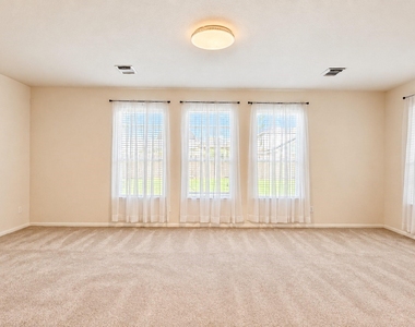 26410 Richwood Oaks Drive - Photo Thumbnail 6