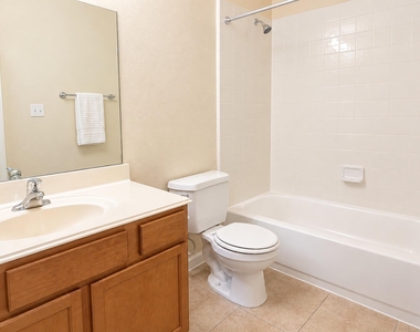 26410 Richwood Oaks Drive - Photo Thumbnail 12