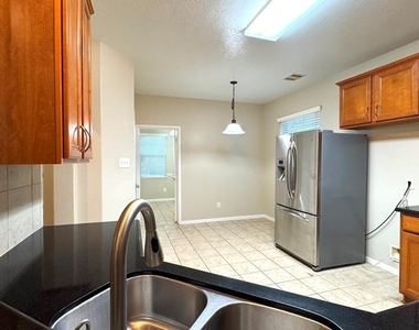 8923 Willow Wind Lane - Photo Thumbnail 24
