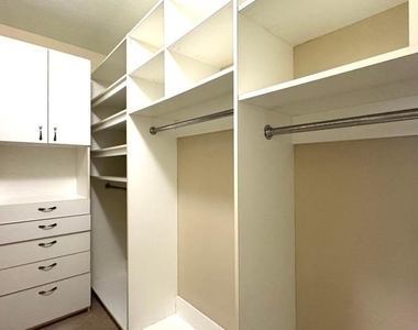 8923 Willow Wind Lane - Photo Thumbnail 36
