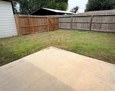 12651 Powell Lane - Photo Thumbnail 2