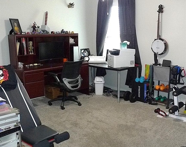 3919 Mcdonough Way - Photo Thumbnail 16