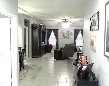 3919 Mcdonough Way - Photo Thumbnail 7