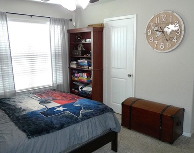 3919 Mcdonough Way - Photo Thumbnail 18