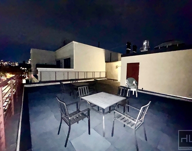 28 Avenue - Photo Thumbnail 14