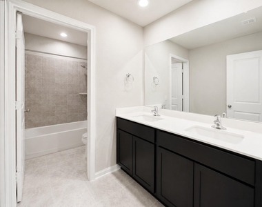 13821 Rock Island Trail - Photo Thumbnail 19