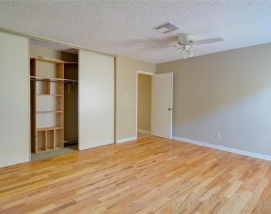1707 Windy Meadow Drive - Photo Thumbnail 8