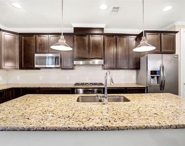 23 Kendrick Pines Boulevard - Photo Thumbnail 4