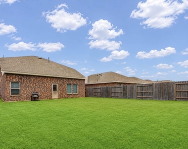 27030 Breakaway Lane - Photo Thumbnail 35