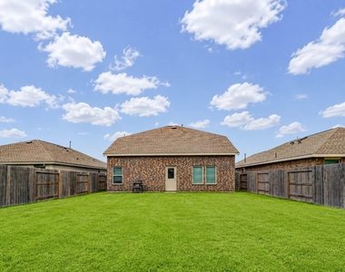 27030 Breakaway Lane - Photo Thumbnail 34