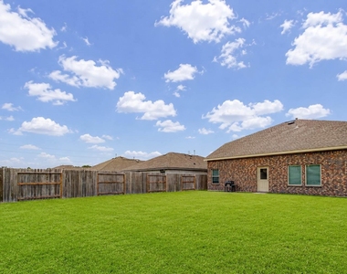 27030 Breakaway Lane - Photo Thumbnail 36