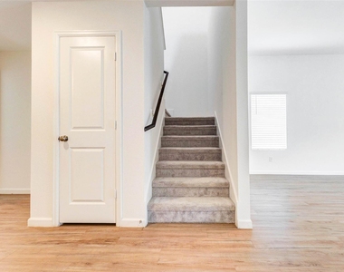 27030 Breakaway Lane - Photo Thumbnail 22