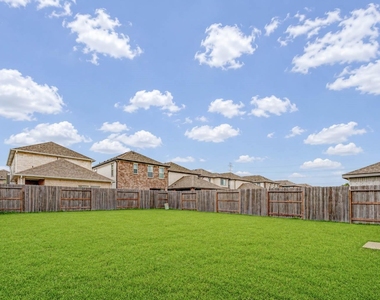 27030 Breakaway Lane - Photo Thumbnail 37