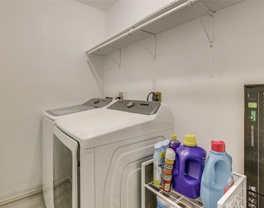 7114 S Dairy Ashford Road - Photo Thumbnail 10