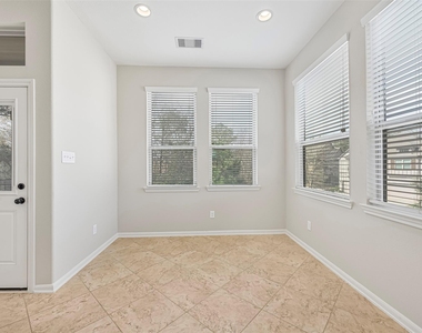 202 Cheswood Forest Place - Photo Thumbnail 14