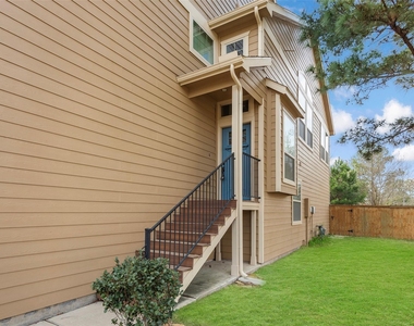 202 Cheswood Forest Place - Photo Thumbnail 2