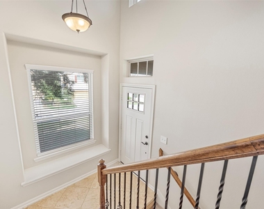 202 Cheswood Forest Place - Photo Thumbnail 5