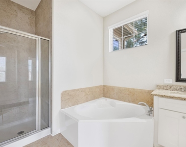 202 Cheswood Forest Place - Photo Thumbnail 18