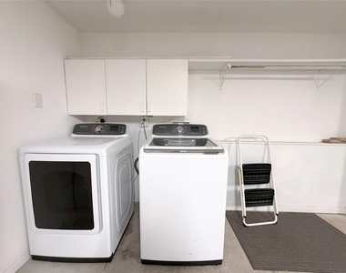 1201 Bering Drive - Photo Thumbnail 17